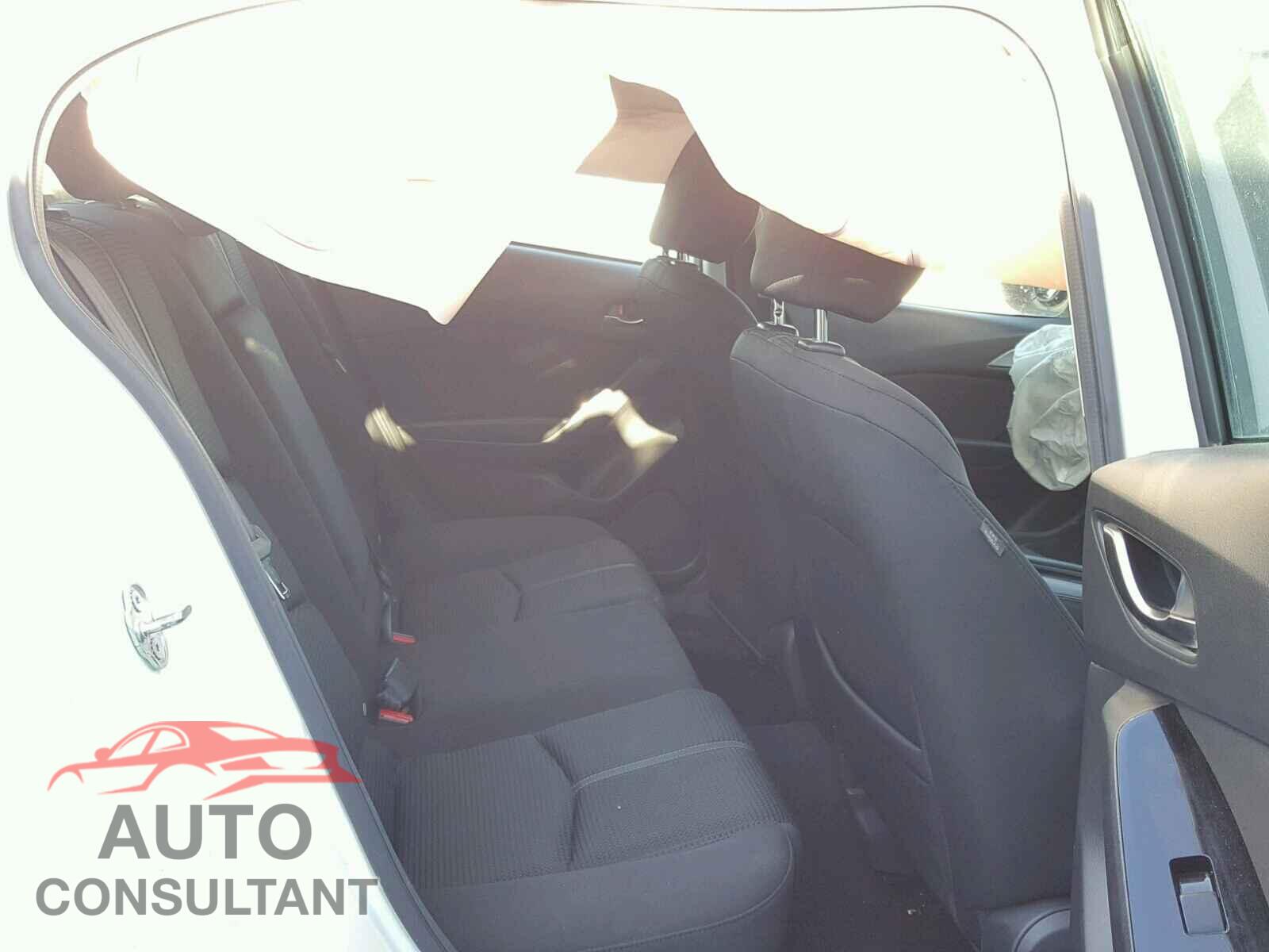 MAZDA 3 2017 - 3MZBN1U79HM101308