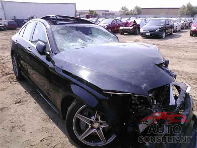 MERCEDES-BENZ C300 2015 - 55SWF4KB4FU071418