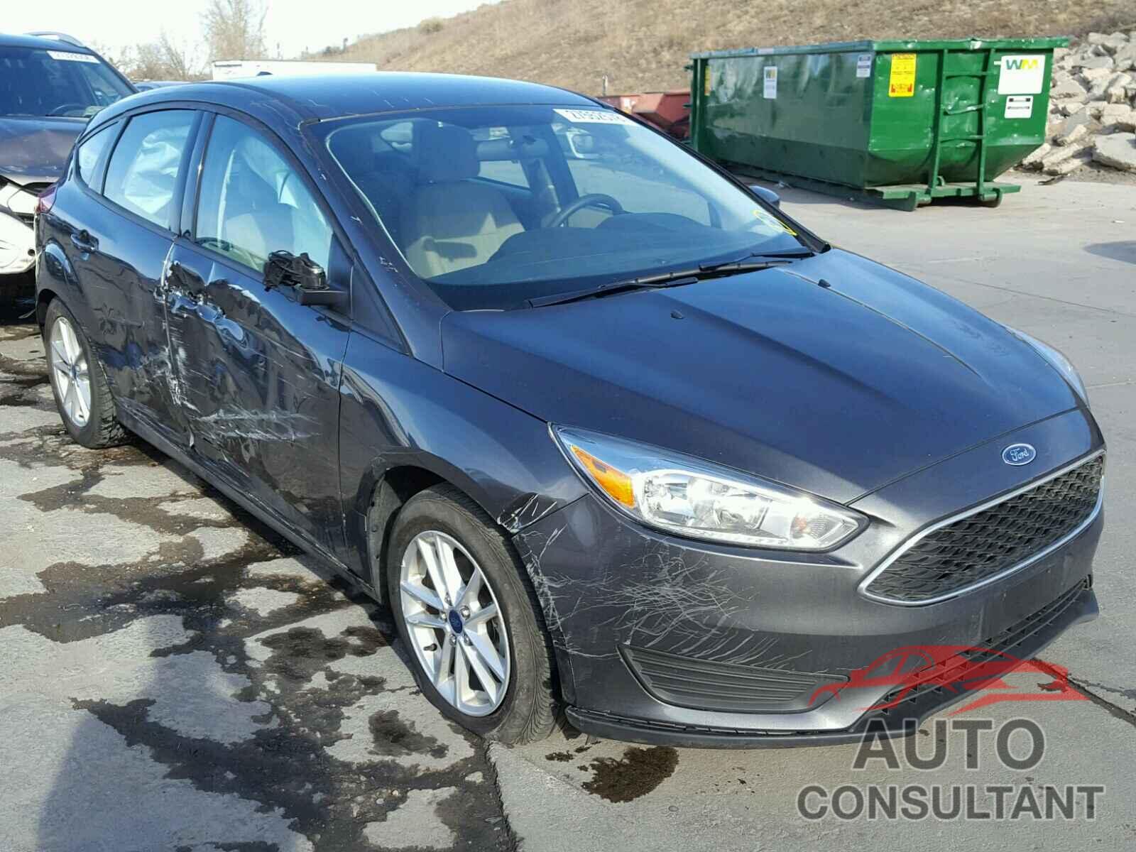FORD FOCUS 2015 - 1FADP3K22FL368786