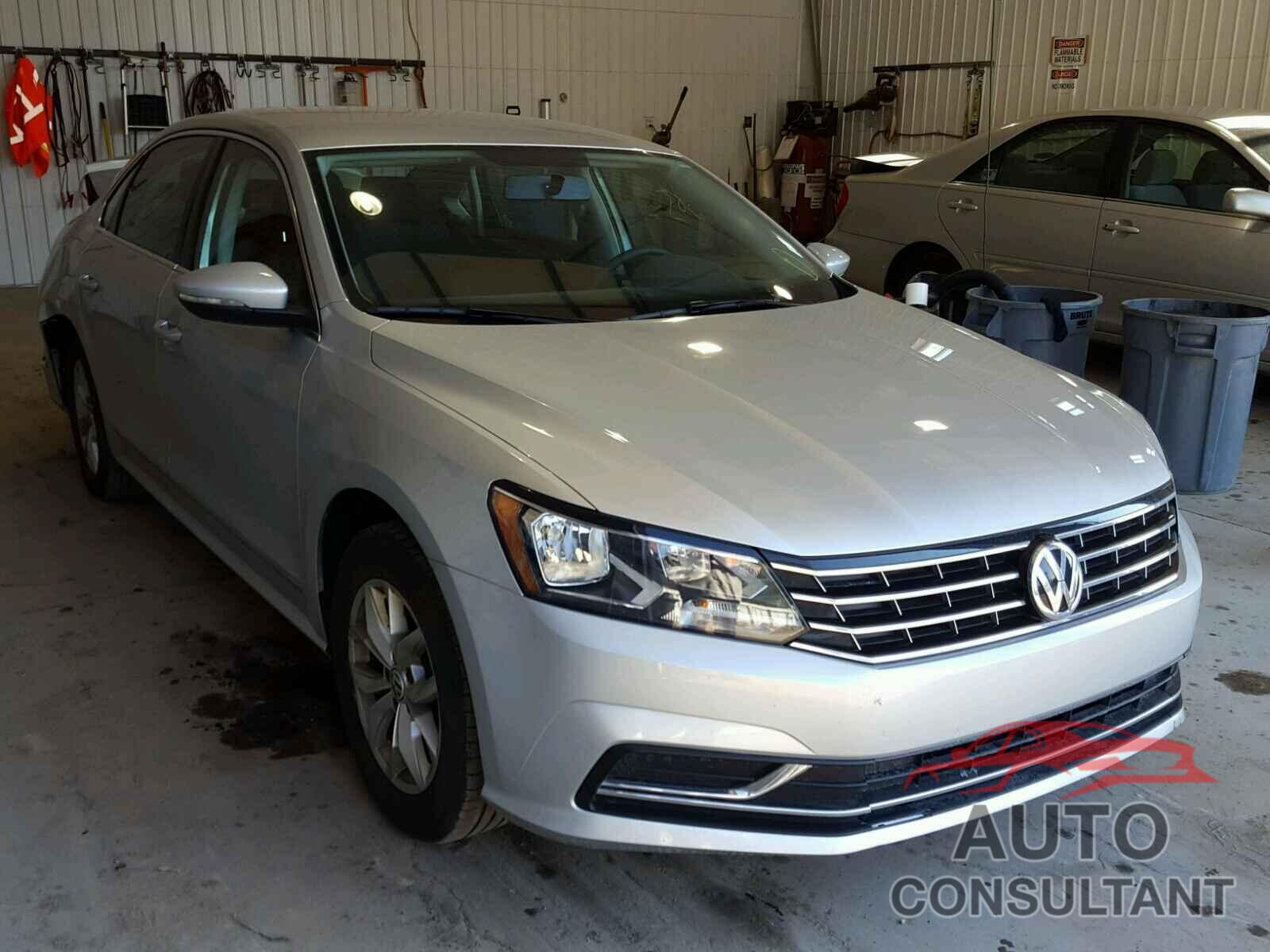 VOLKSWAGEN PASSAT 2016 - 1VWAT7A33GC033545