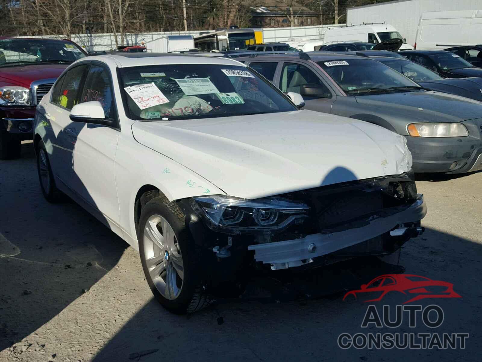 BMW 3 SERIES 2018 - WBA8D9G54JNU68604