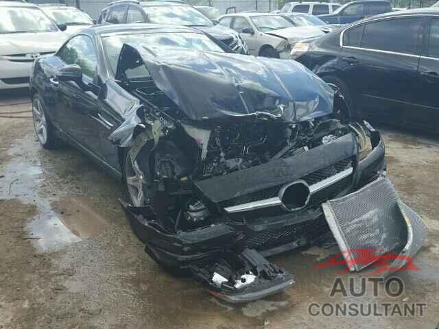 MERCEDES-BENZ SLK300 2016 - WDDPK3JA7GF122451