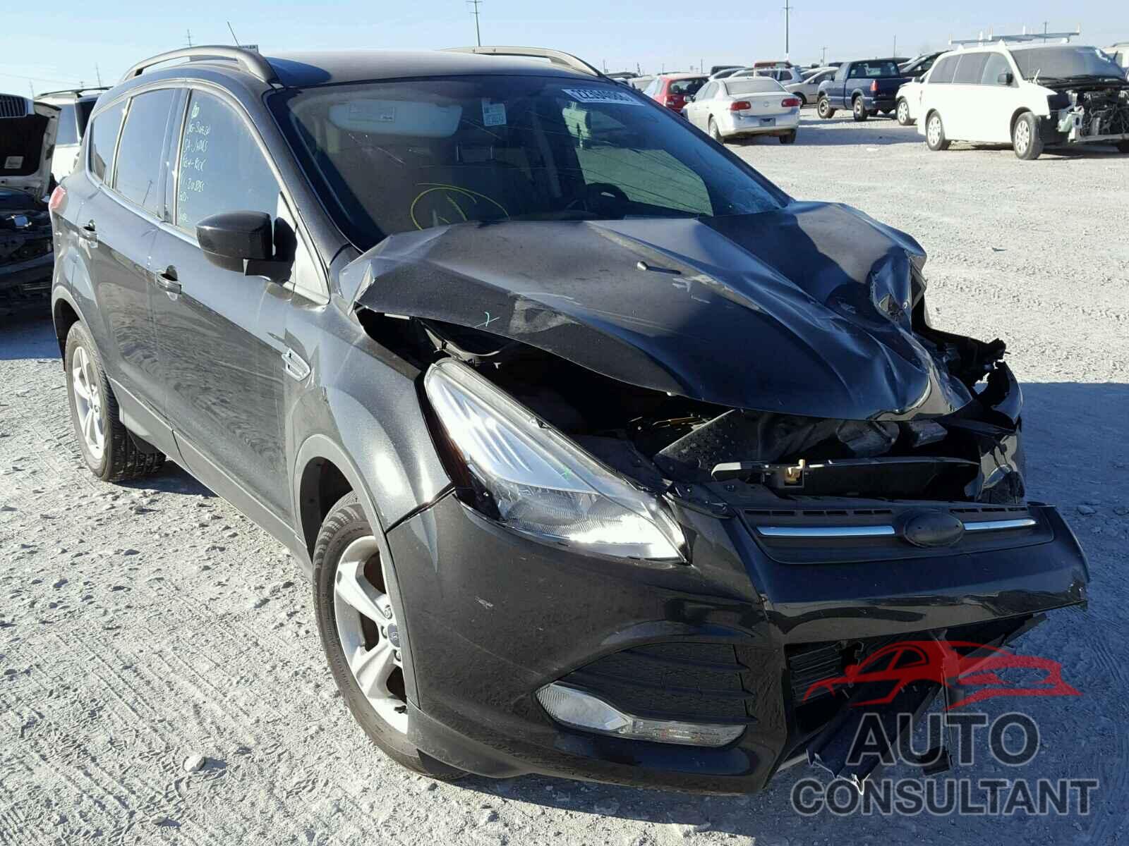 FORD ESCAPE 2015 - 1FMCU0GX4FUA06854
