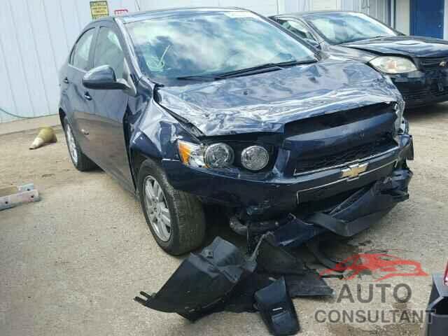 CHEVROLET SONIC 2015 - 1G1JC5SB5F4160103