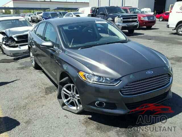 FORD FUSION 2015 - 3FA6P0LU6FR226174