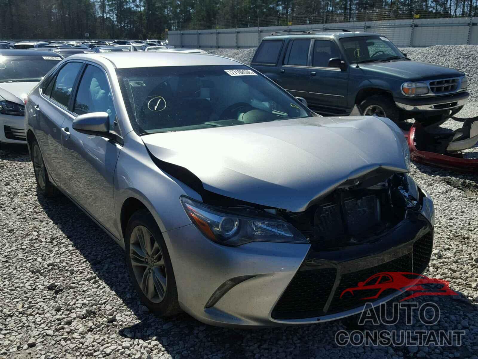 TOYOTA CAMRY 2016 - 4T1BF1FK2GU502870
