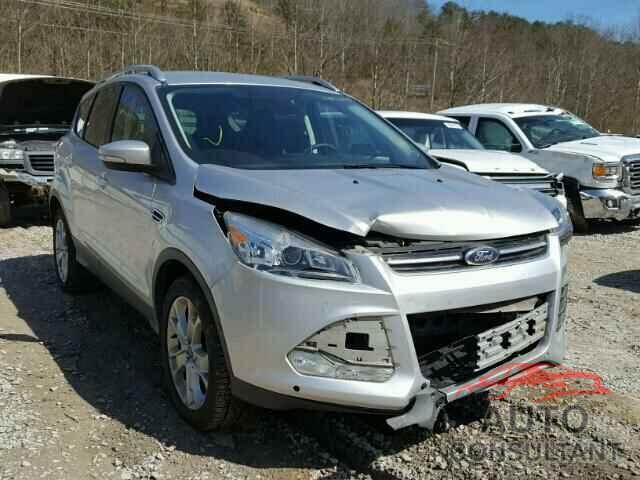 FORD ESCAPE 2016 - 1FMCU9J90GUB34377