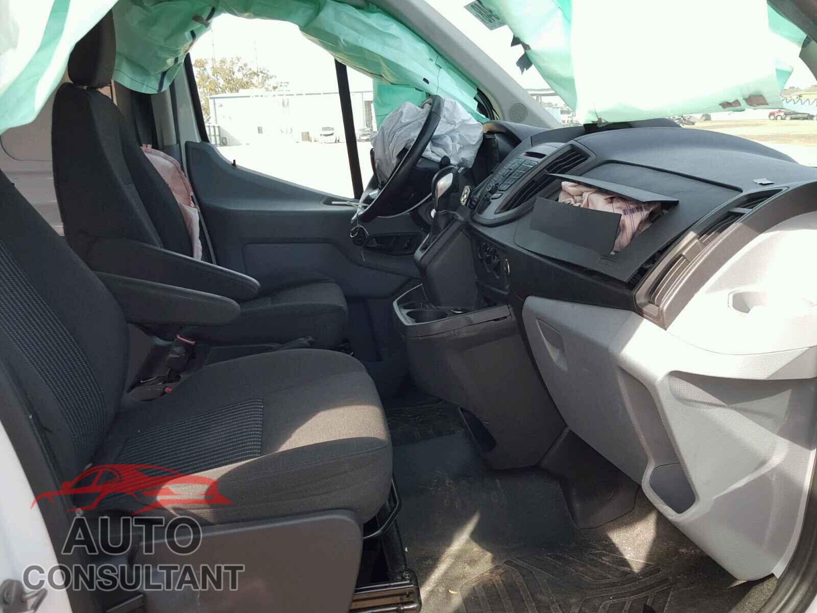 FORD TRANSIT CO 2015 - 1FTYE1ZM3FKA15122