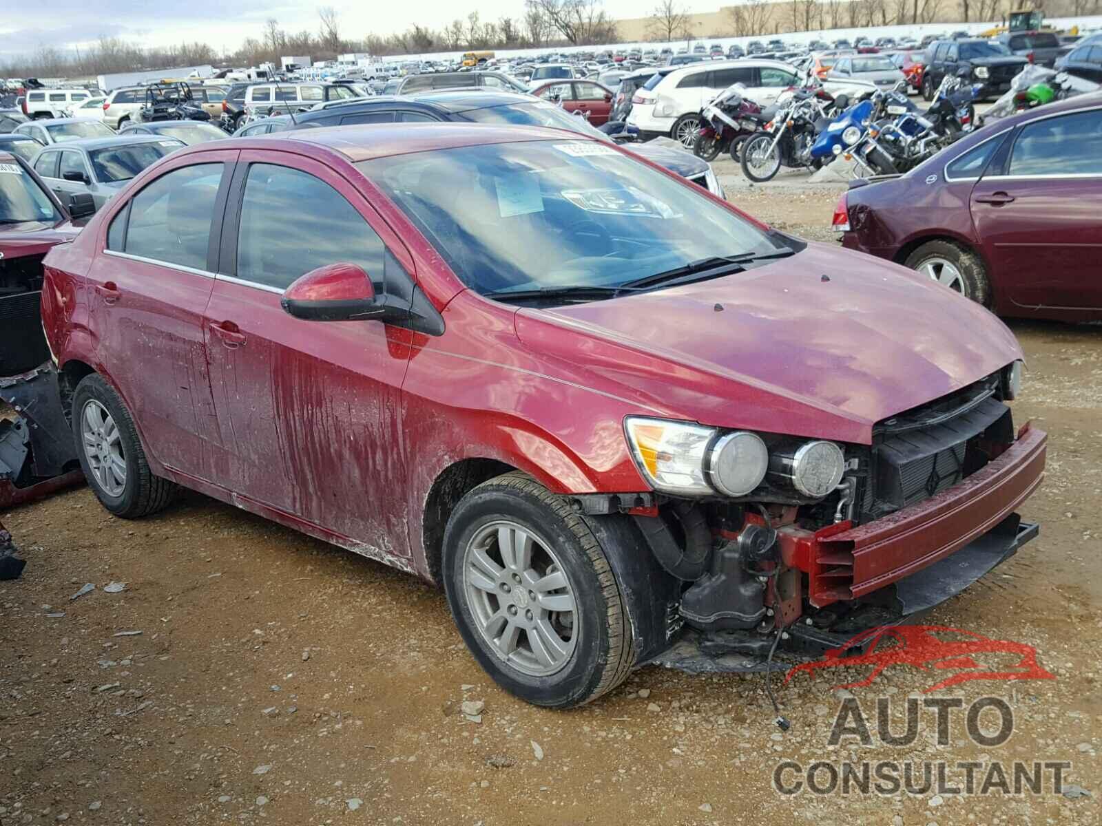 CHEVROLET SONIC 2016 - 1G1JC5SH7G4177622
