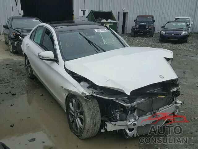 MERCEDES-BENZ C300 2016 - 55SWF4KB0GU141241