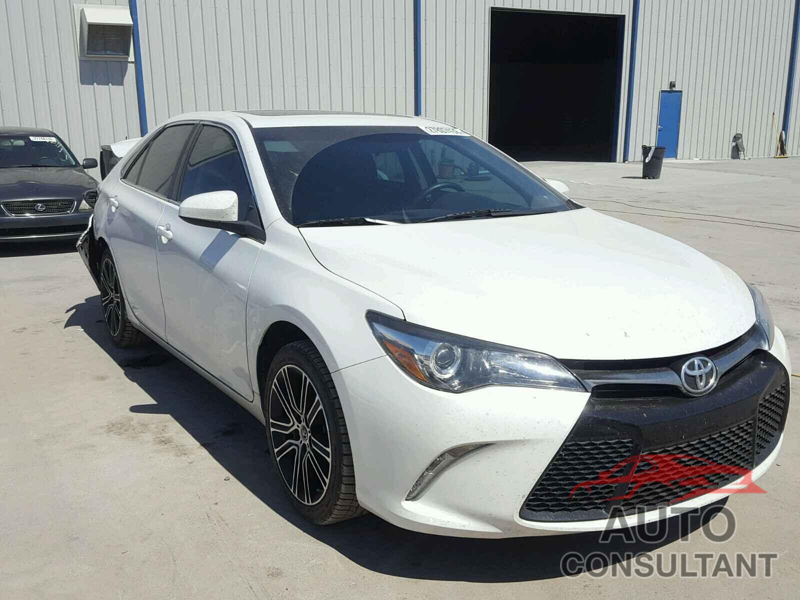 TOYOTA CAMRY 2016 - 4T1BF1FK4GU144476