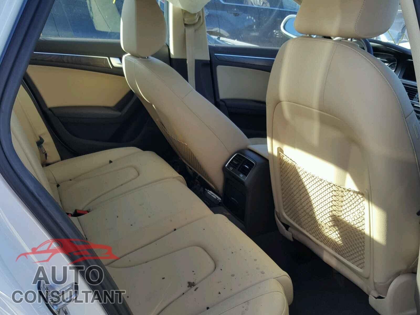 AUDI A4 2014 - WAUFFAFL5EA083844