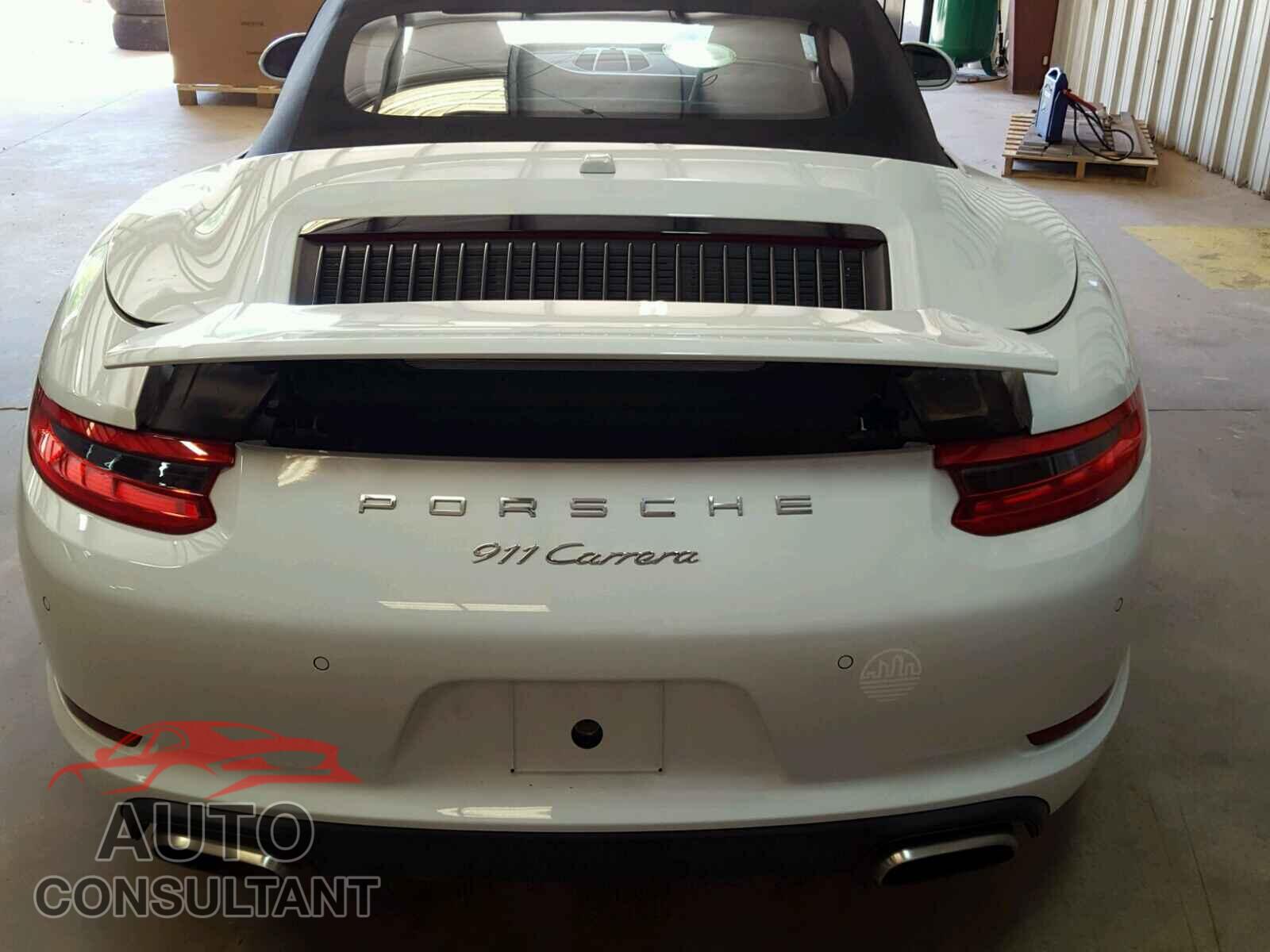 PORSCHE 911 2017 - WP0CA2A98HS142177