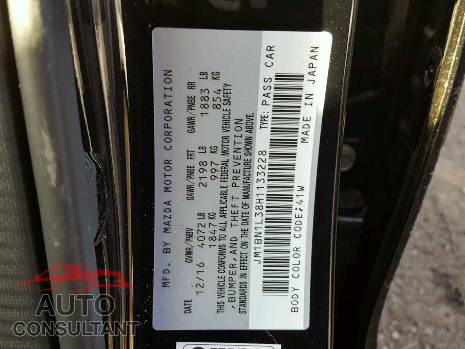 MAZDA 3 2017 - JM1BN1L38H1133228