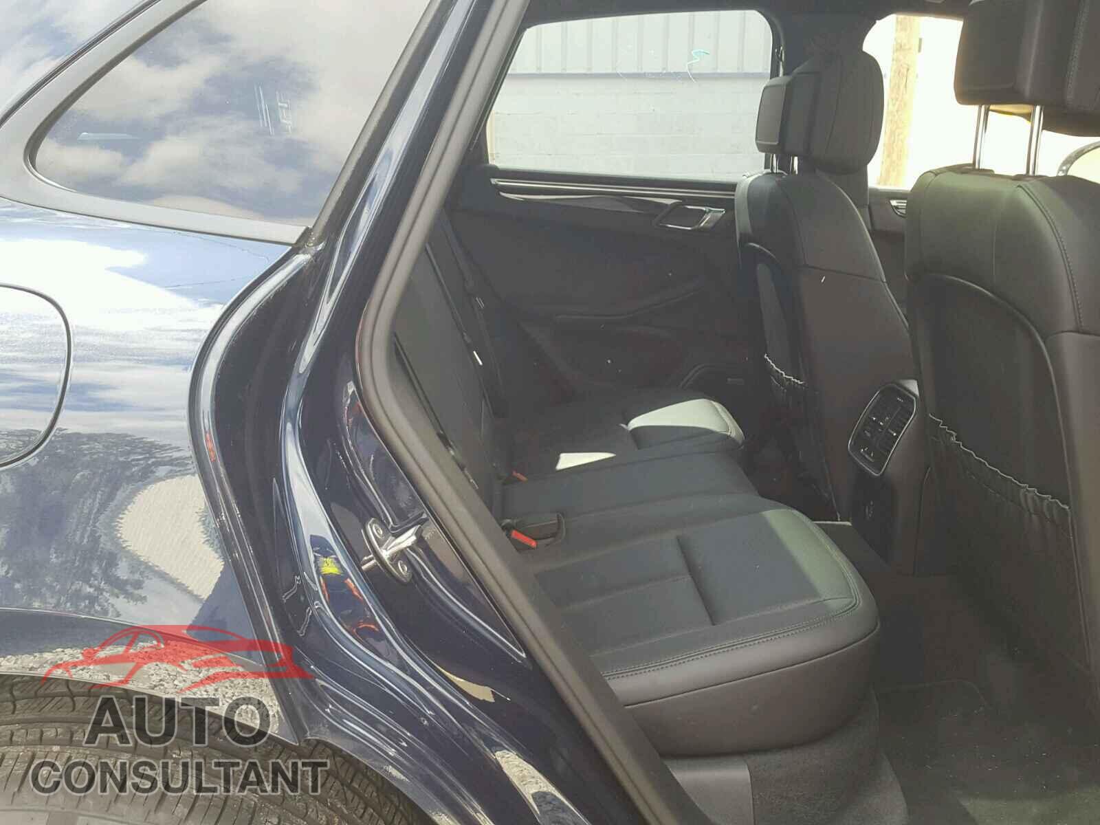 PORSCHE MACAN 2017 - WP1AA2A56HLB81363