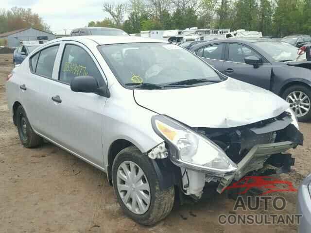 NISSAN VERSA 2015 - 3N1CN7AP2FL871290