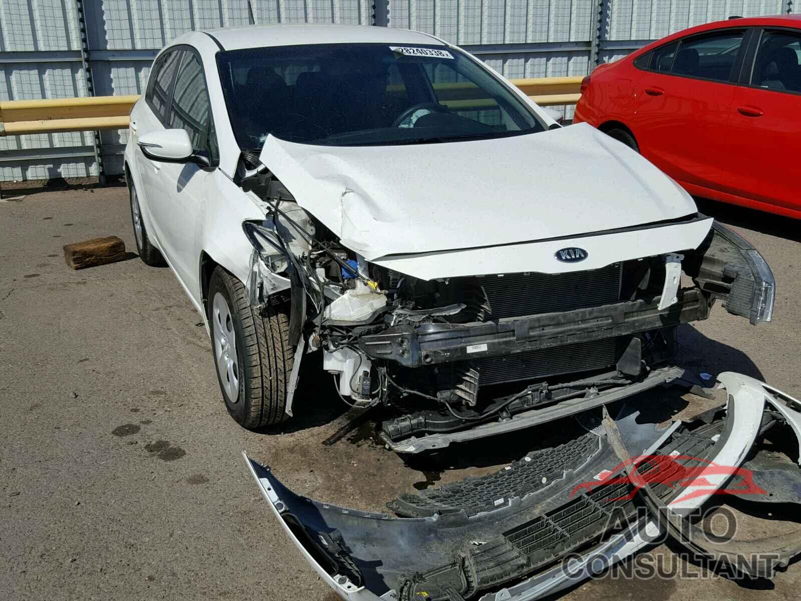 KIA FORTE 2017 - KNAFK5A85H5681175