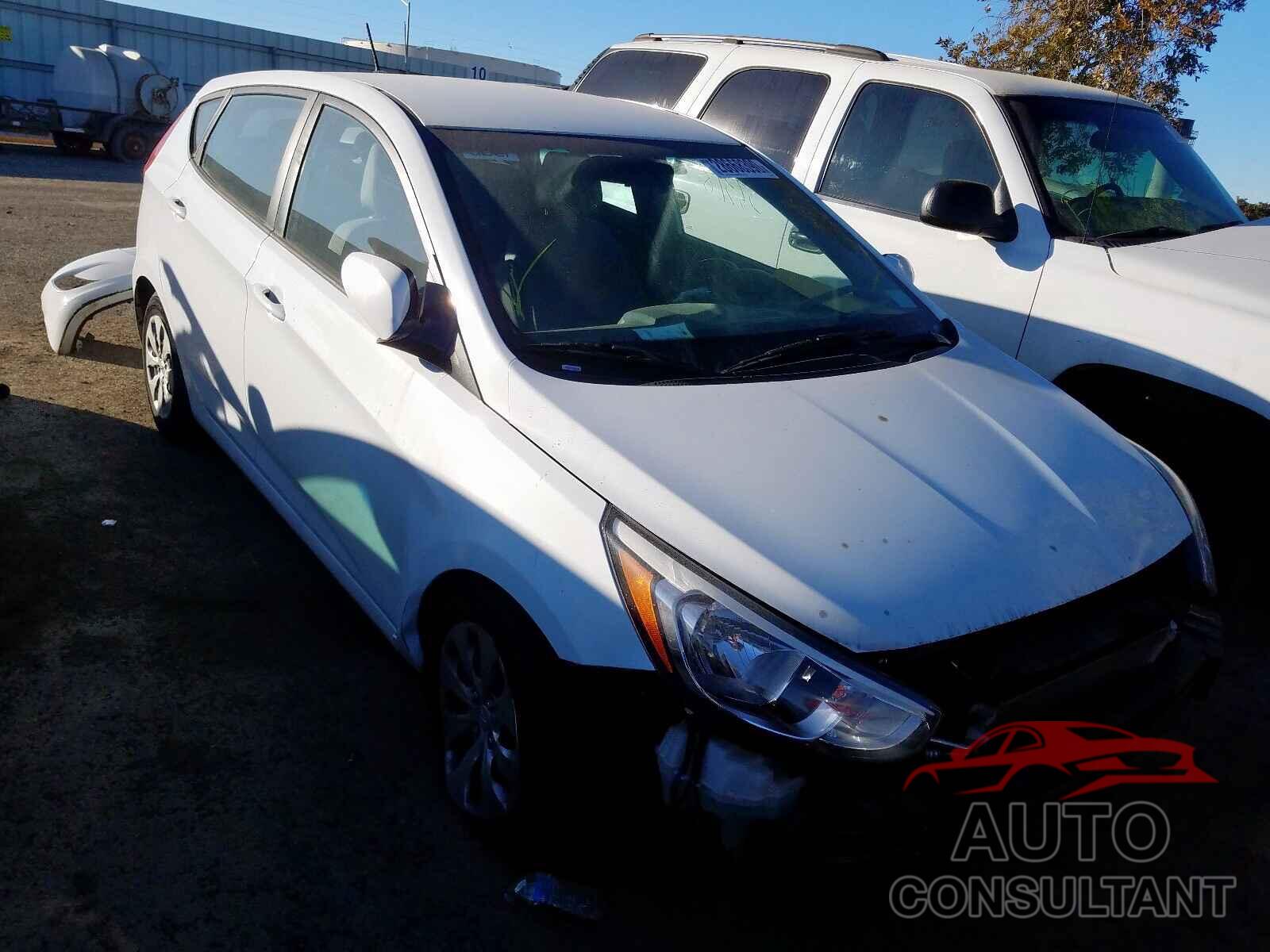 HYUNDAI ACCENT 2017 - KMHCT5AE8HU325863