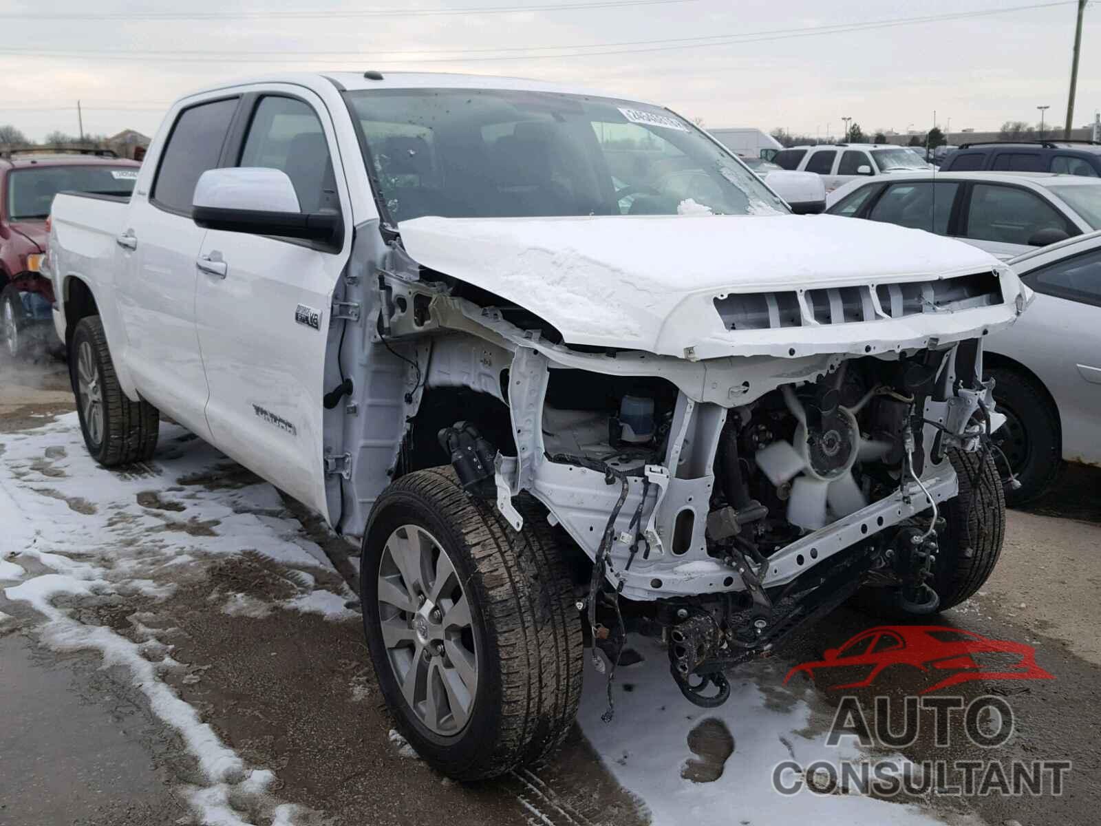 TOYOTA TUNDRA 2017 - 5TFHW5F18HX661034