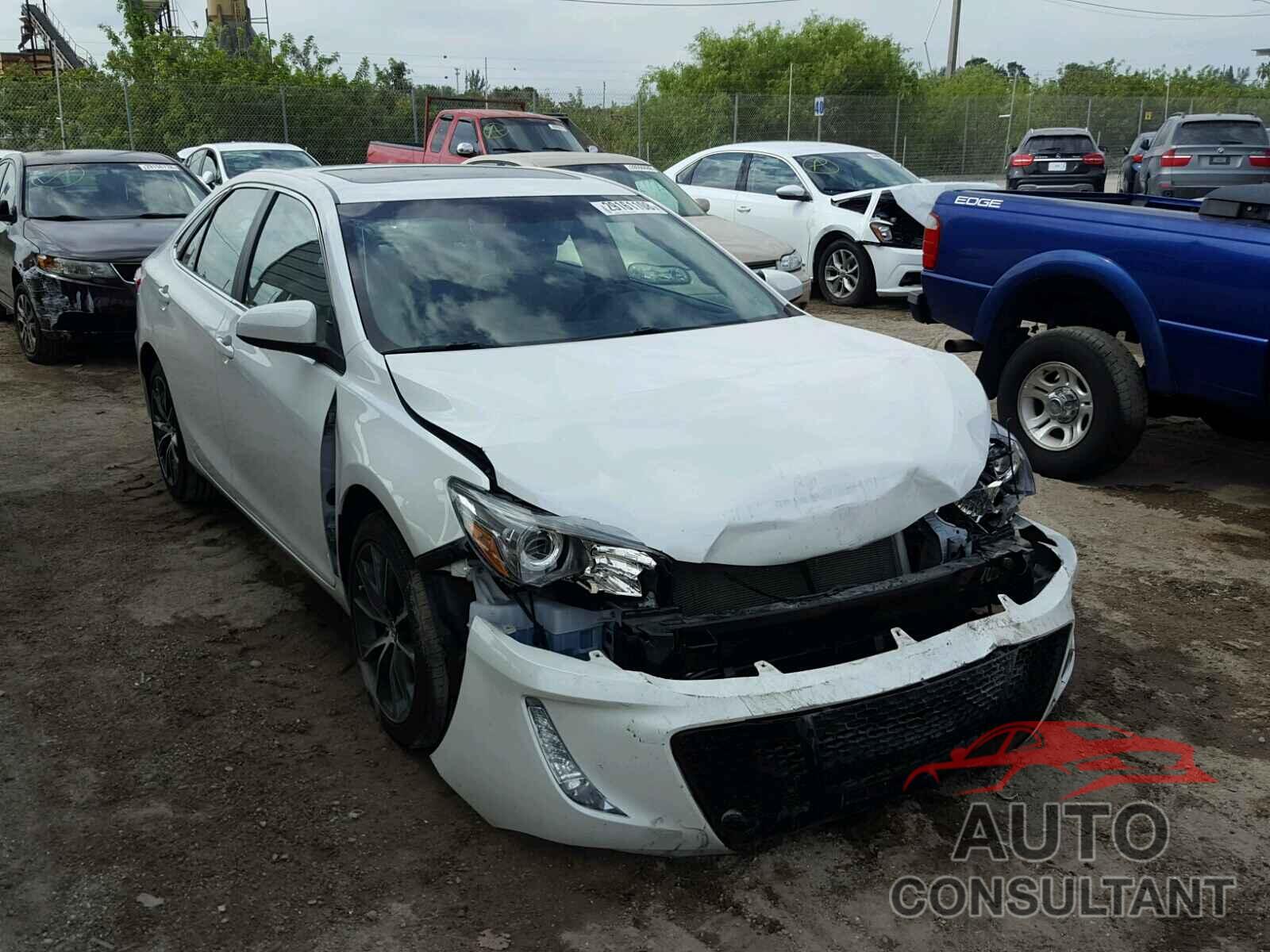 TOYOTA CAMRY 2016 - 4T1BF1FK8GU513016