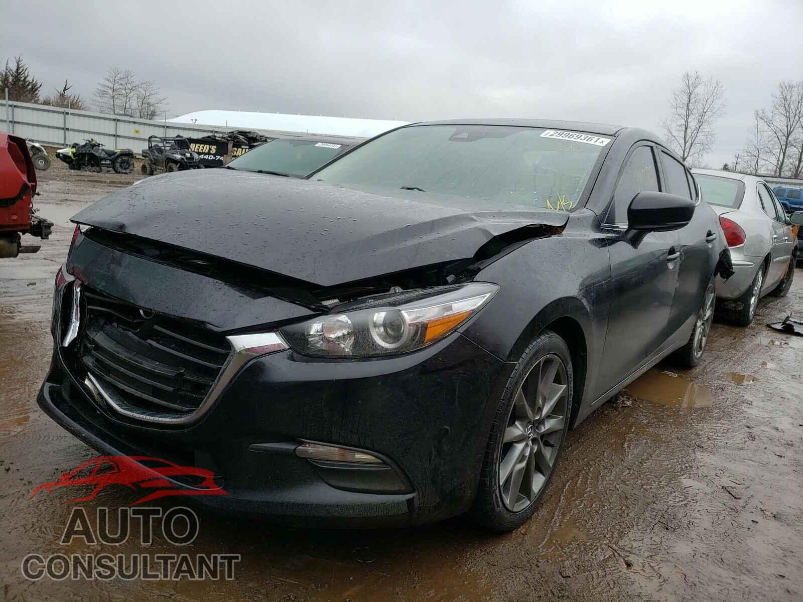 MAZDA 3 2018 - 3MZBN1V37JM210903