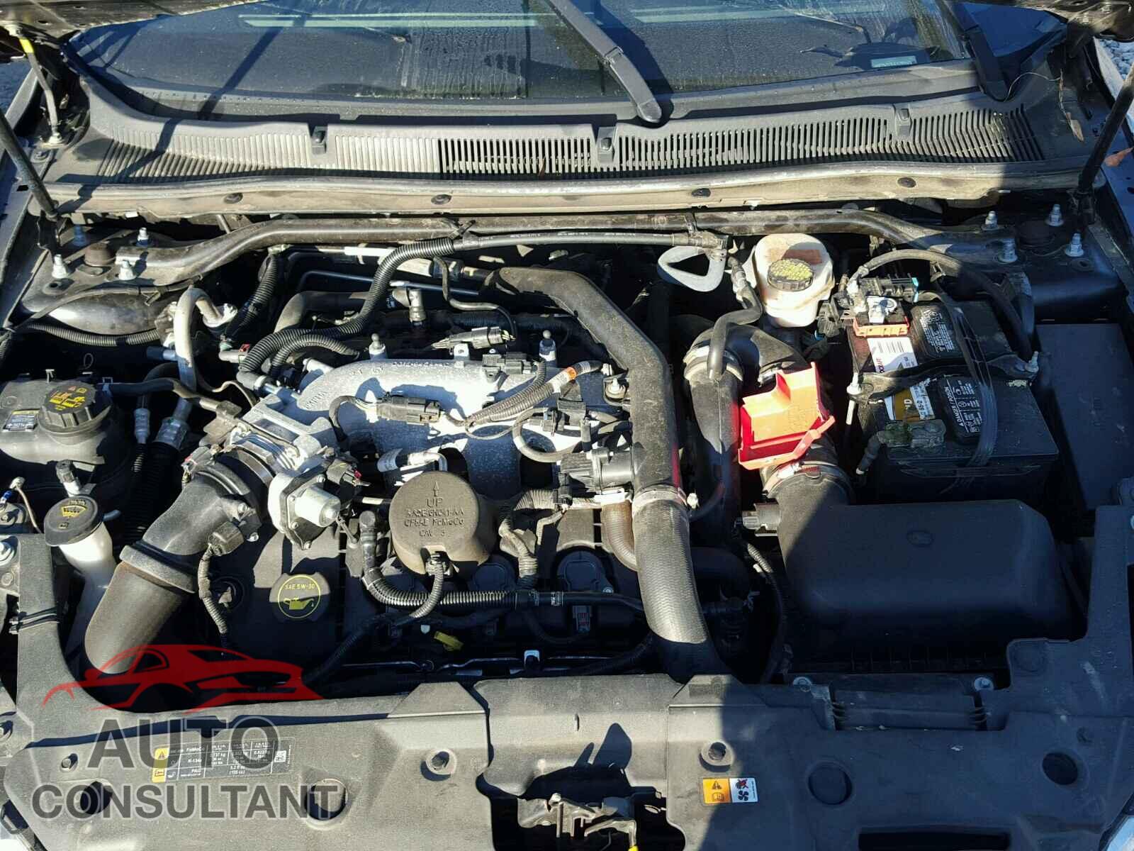 FORD TAURUS 2015 - 1FAHP2MT2FG129152