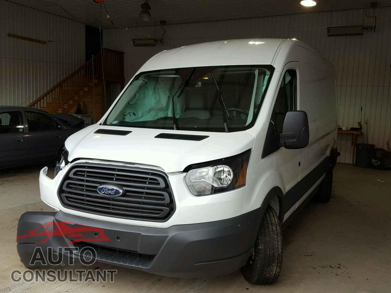FORD TRANSIT CO 2017 - 1FTYR2CM4HKB25103