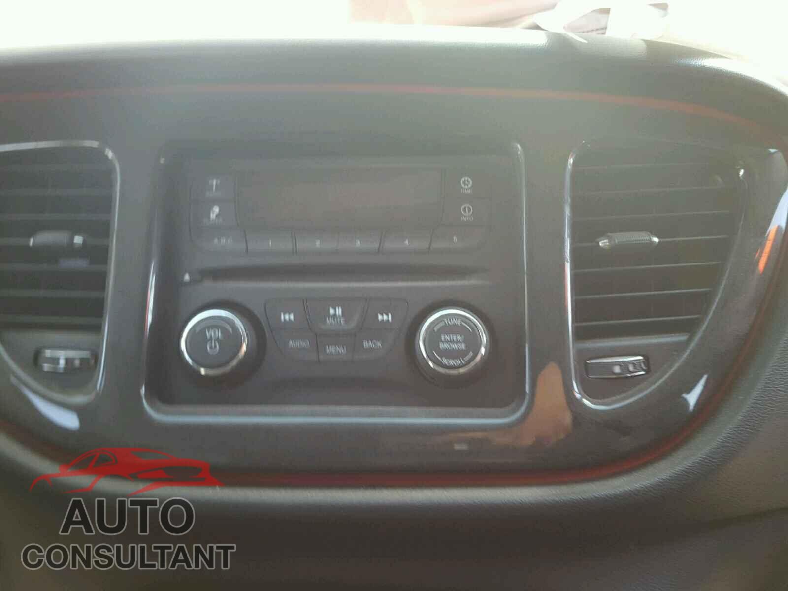 DODGE DART 2015 - 1C3CDFBB4FD420952