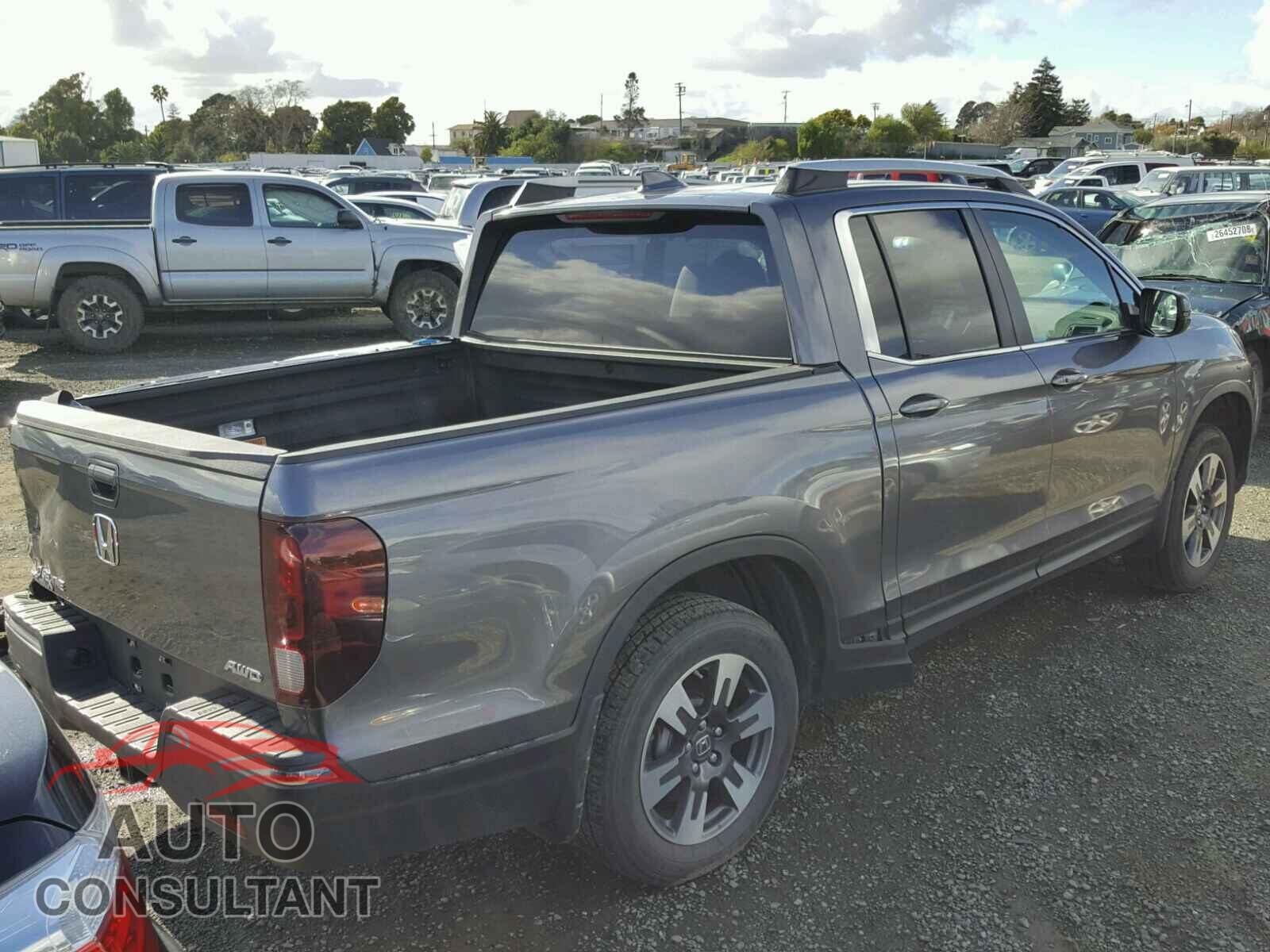 HONDA RIDGELINE 2017 - 5FPYK3F53HB010205
