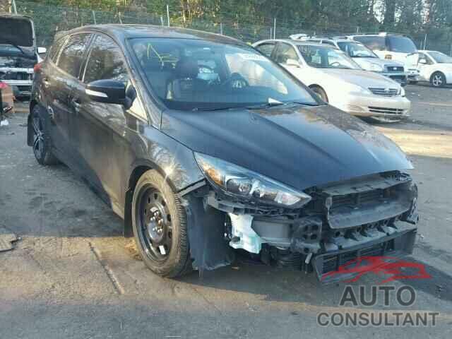 FORD FOCUS 2015 - 1FADP3L92FL362370