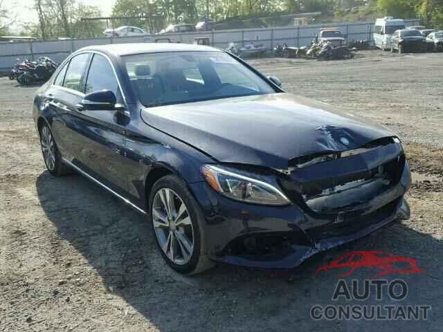 MERCEDES-BENZ C300 2015 - 55SWF4KB1FU051921