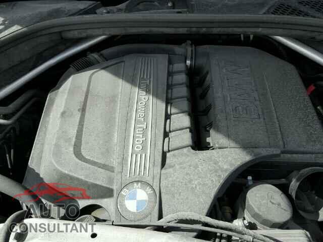 BMW X5 2015 - 5UXKR0C50F0K54997