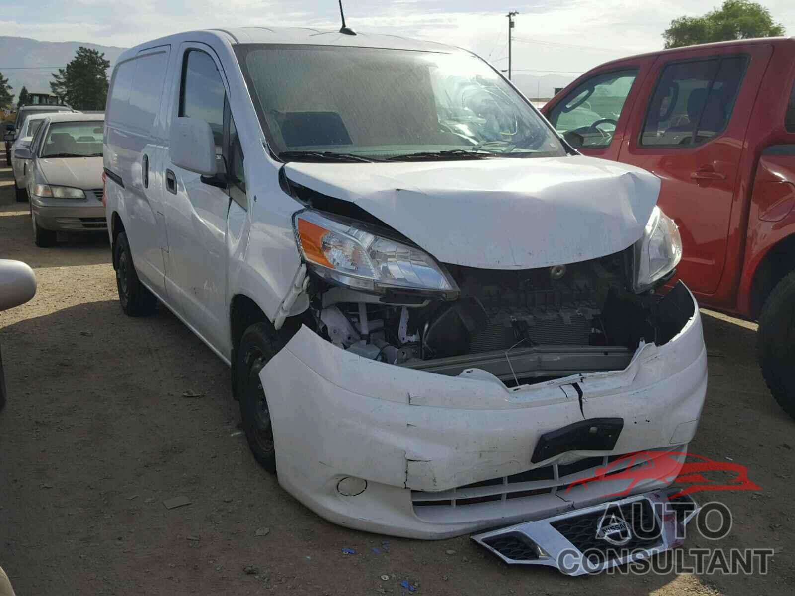 NISSAN NV 2017 - 3N6CM0KN2HK717687