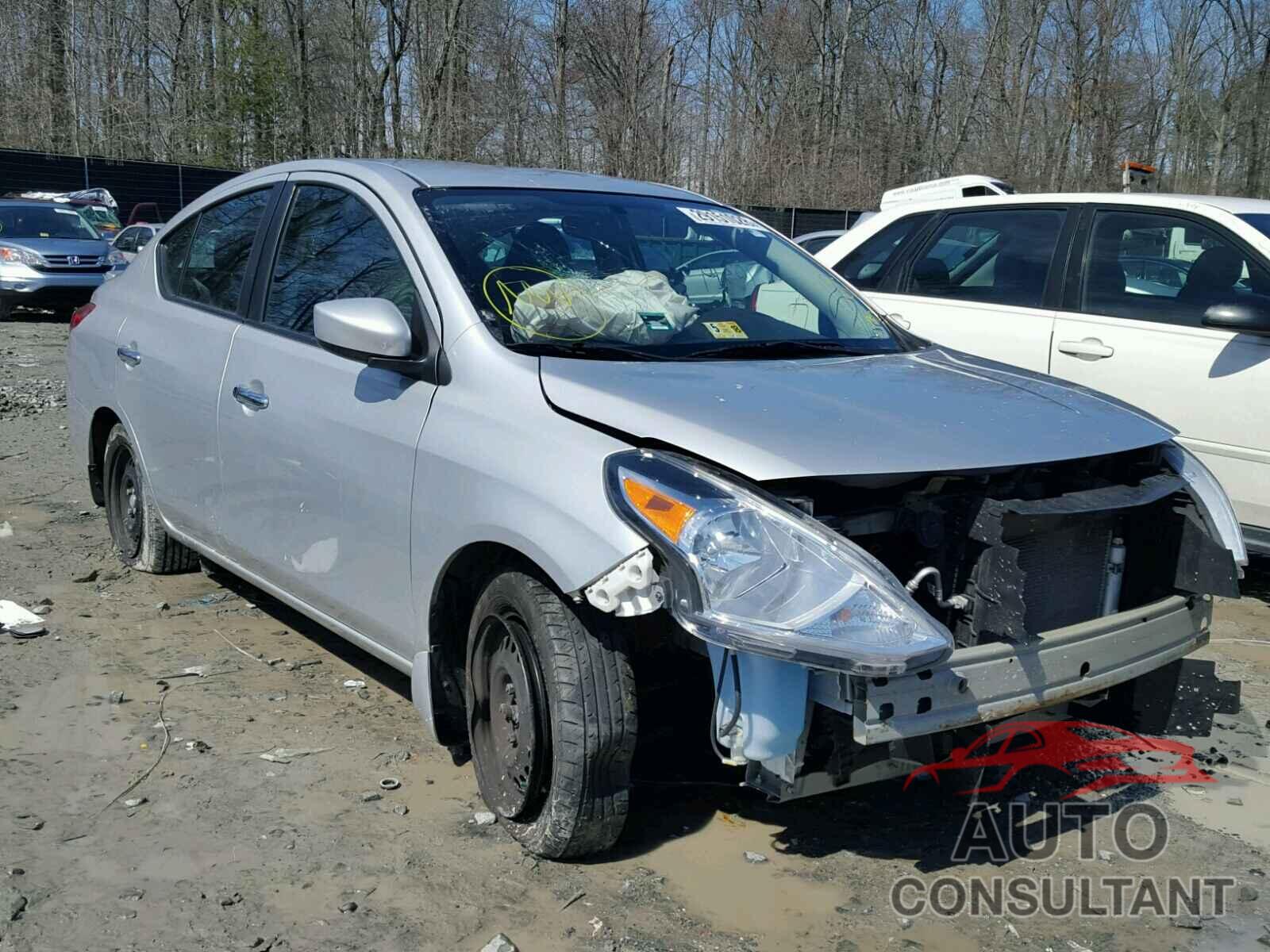 NISSAN VERSA 2015 - 3N1CN7AP3FL817271