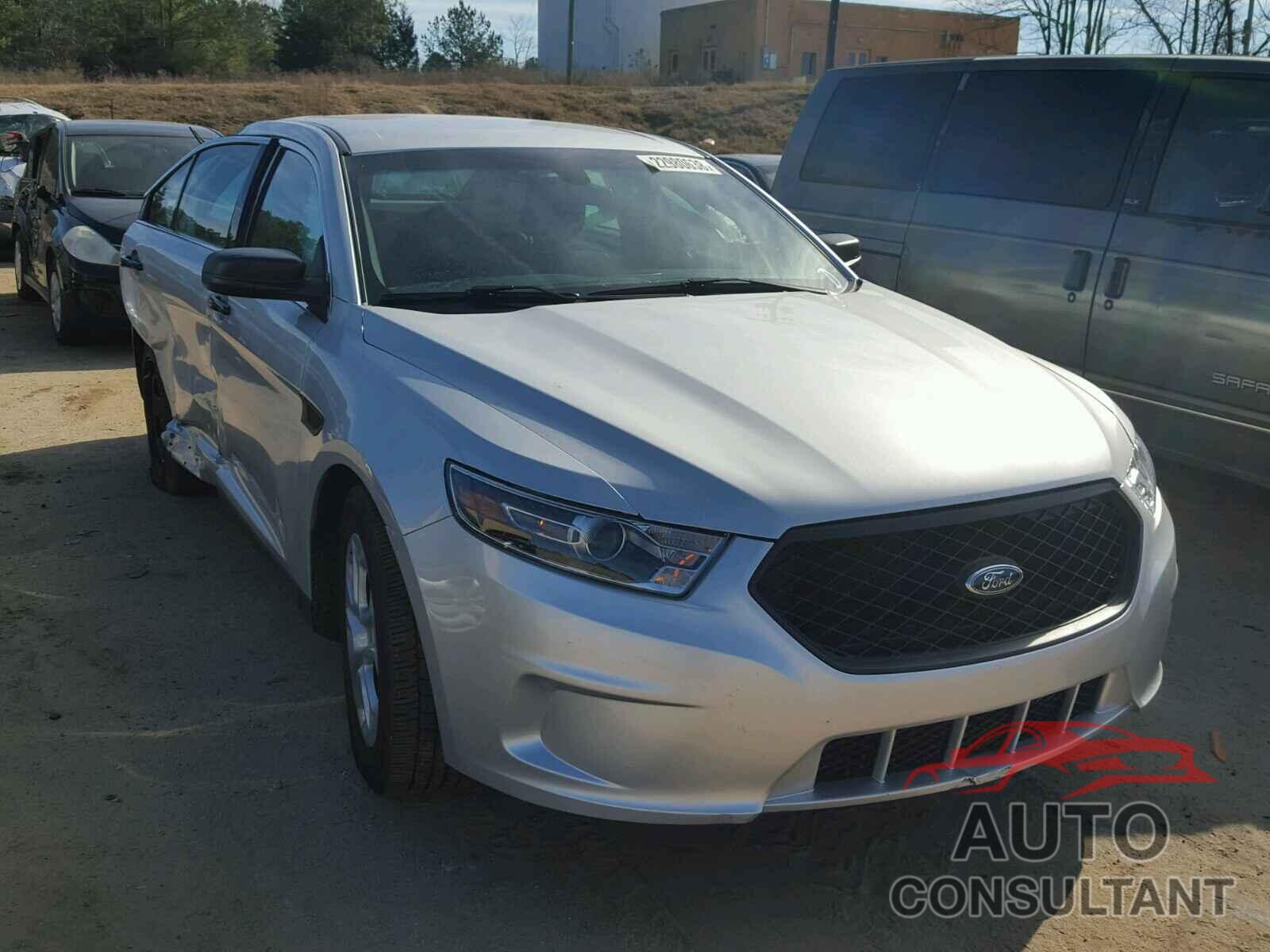 FORD TAURUS 2017 - 1FAHP2L87HG113514