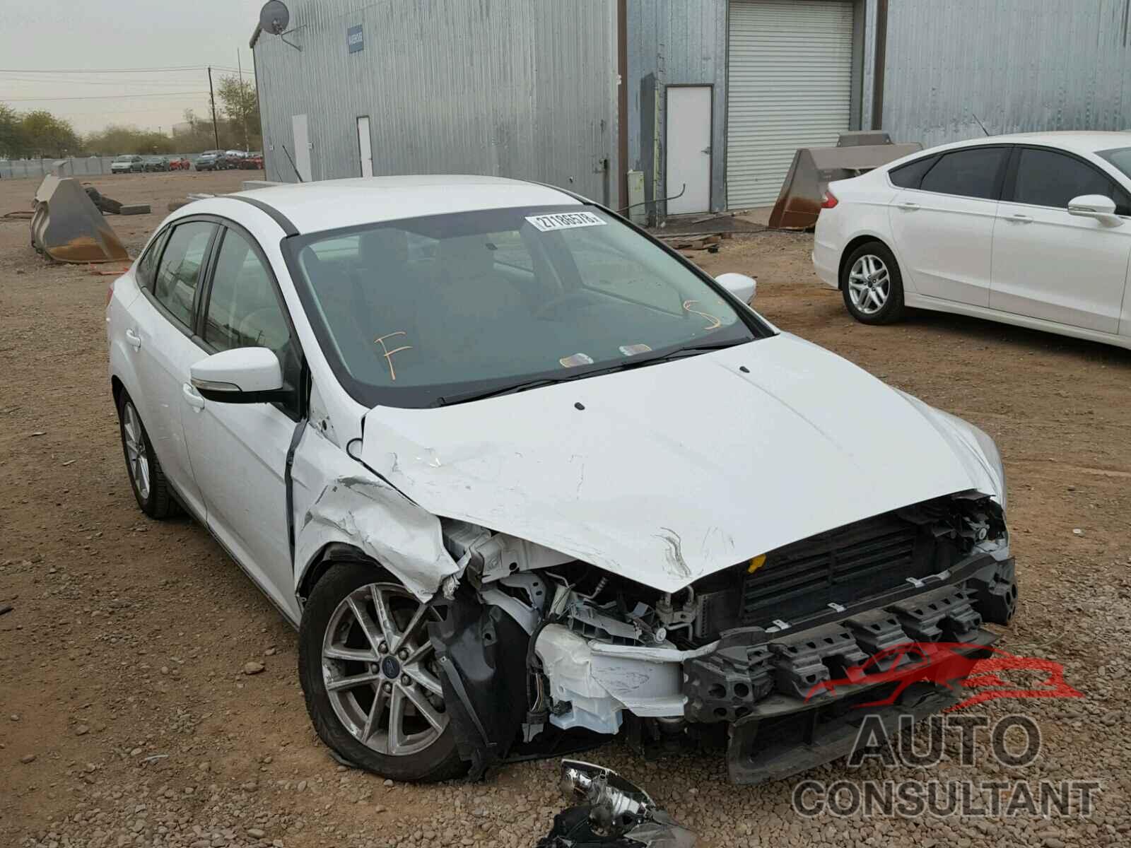FORD FOCUS 2015 - 1FADP3F24FL289307
