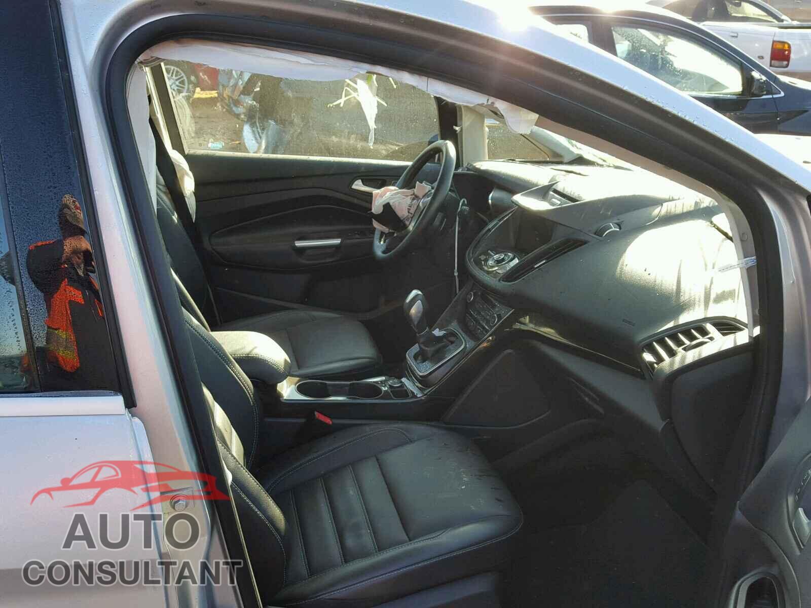 FORD CMAX 2017 - 1FADP5DU0HL106942