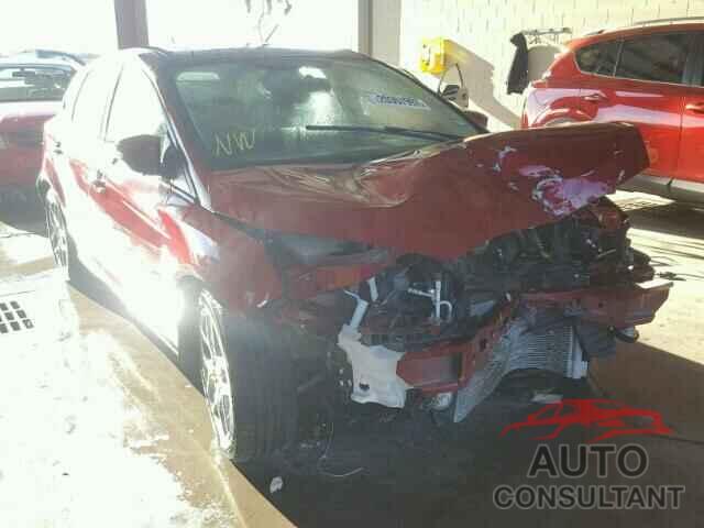FORD FOCUS 2015 - 1FADP3K2XFL244913