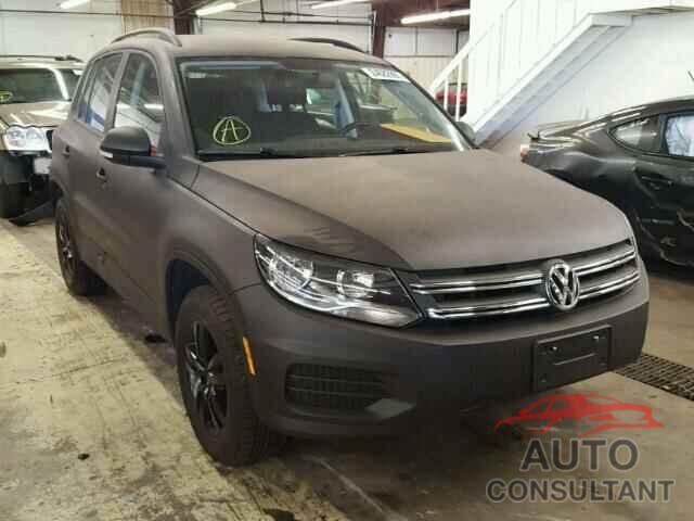 VOLKSWAGEN TIGUAN 2015 - WVGBV7AX6FW612963