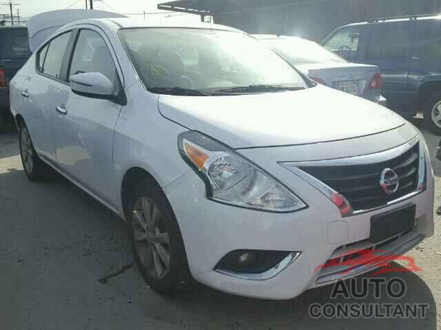 NISSAN VERSA 2015 - 3N1CN7AP3FL803645