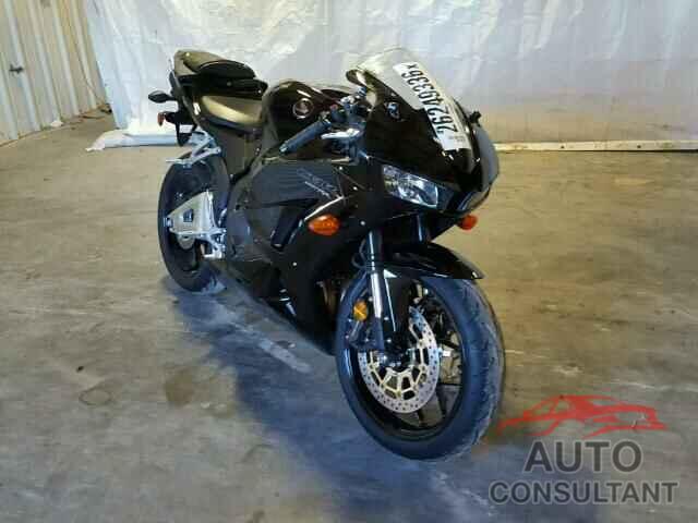 HONDA CBR CYCLE 2015 - JH2PC4003FK801278