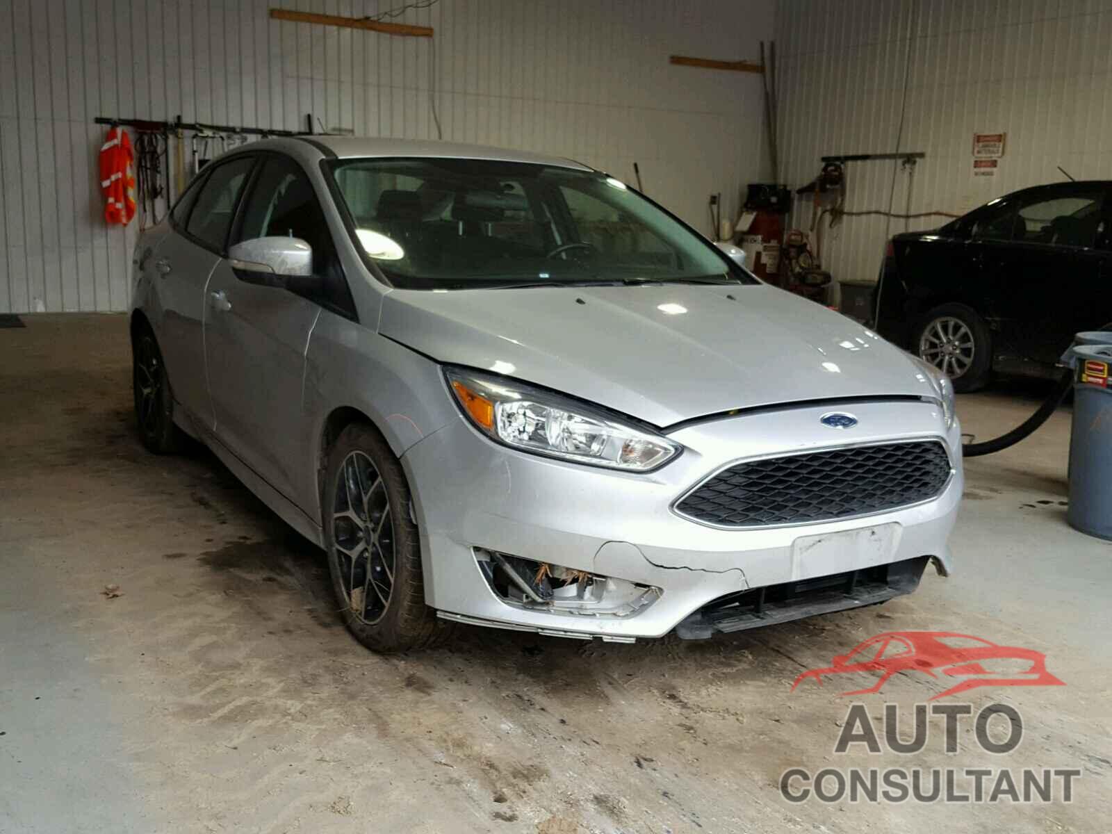 FORD FOCUS 2015 - 1FADP3F25FL286318