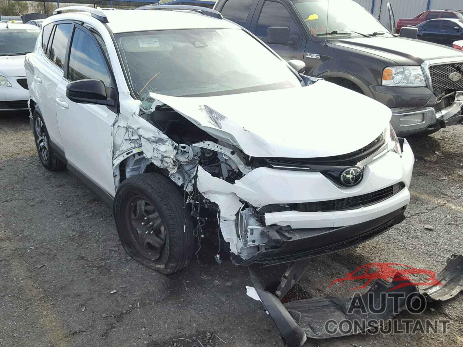 TOYOTA RAV4 2017 - JTMZFREV9HJ710891