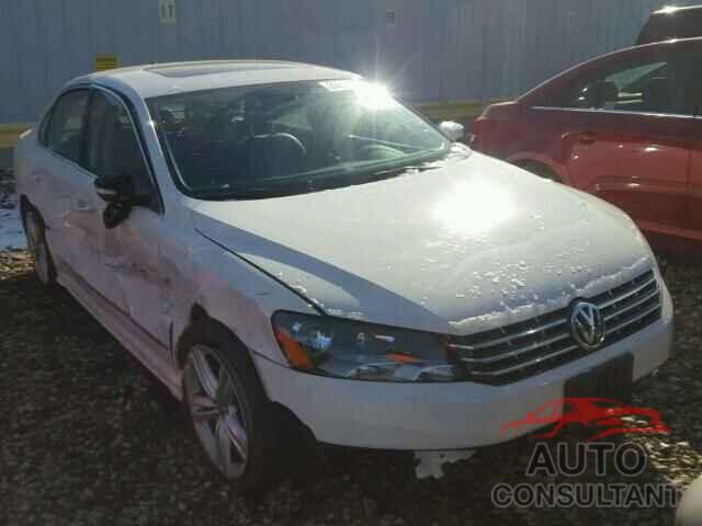VOLKSWAGEN PASSAT 2015 - 1VWCM7A30FC027643