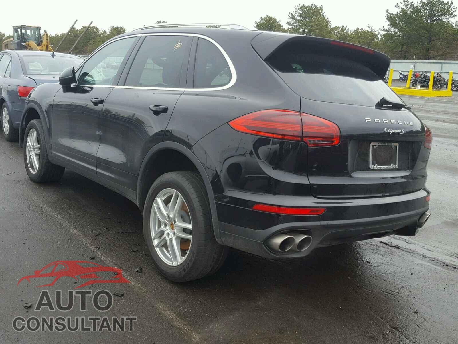 PORSCHE CAYENNE 2015 - WP1AB2A29FLA61296