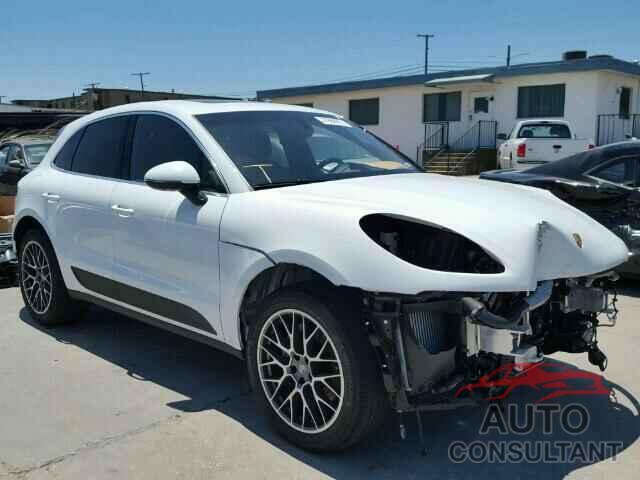 PORSCHE MACAN 2015 - WP1AB2A59FLB71579