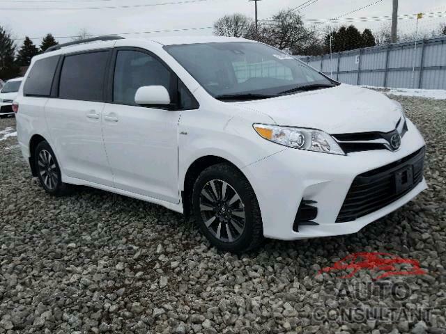 TOYOTA SIENNA 2018 - 5TDJZ3DC0JS192065