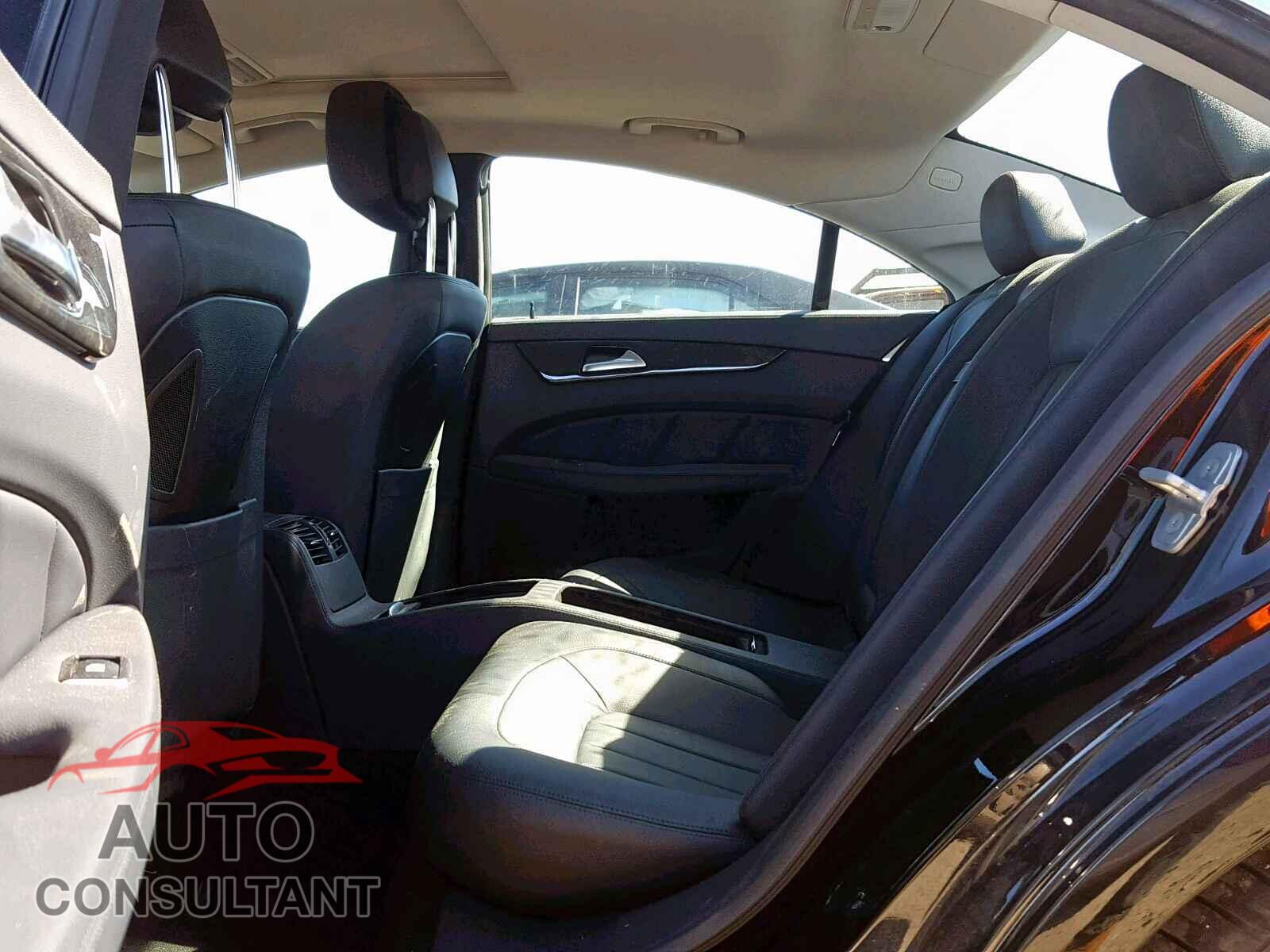 MERCEDES-BENZ C CLASS 2015 - WDDLJ6HB1FA133622