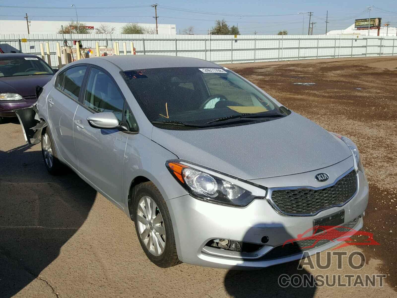 KIA FORTE 2016 - KNAFX4A61G5506124