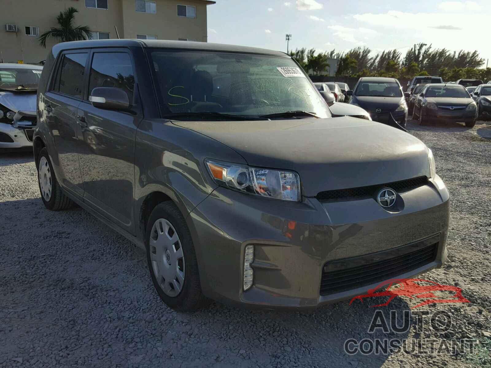 TOYOTA SCION 2015 - JTLZE4FE7FJ071352